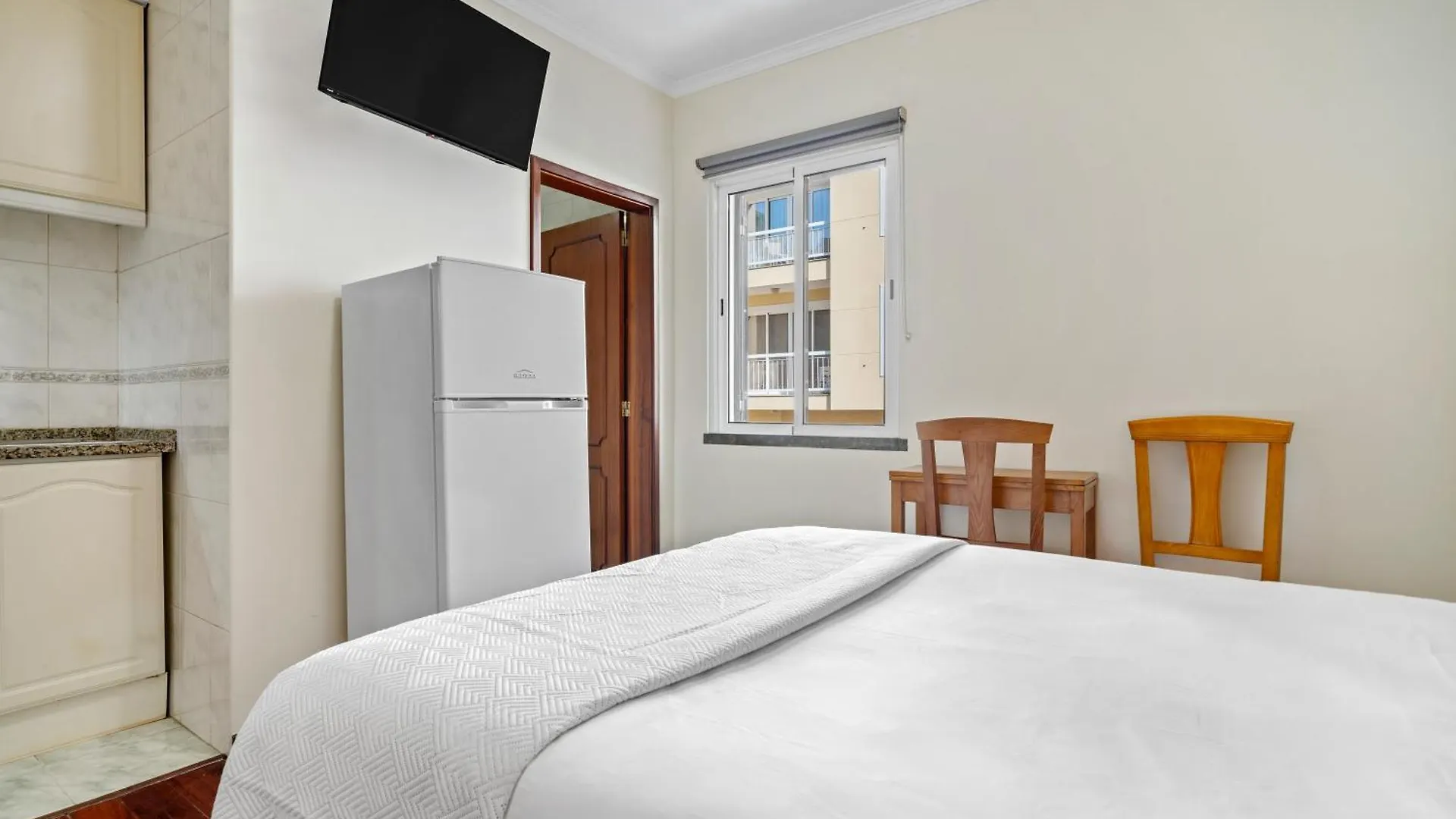 Apartment Ribeira Brava Studios