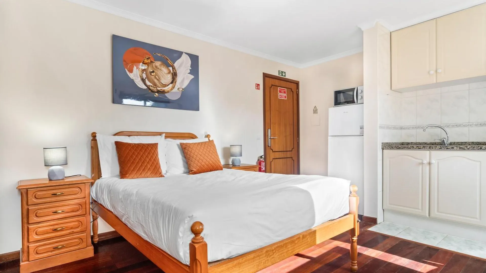 Apartment Ribeira Brava Studios